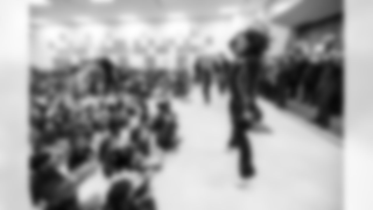 017_20251114_Purple_Caravan_sh_0815