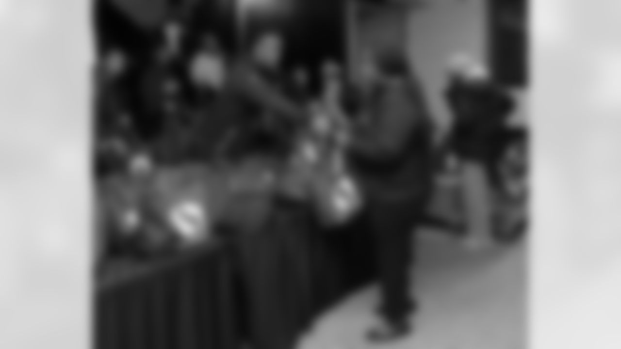 ThanksgivingTurkeys_112125ph56