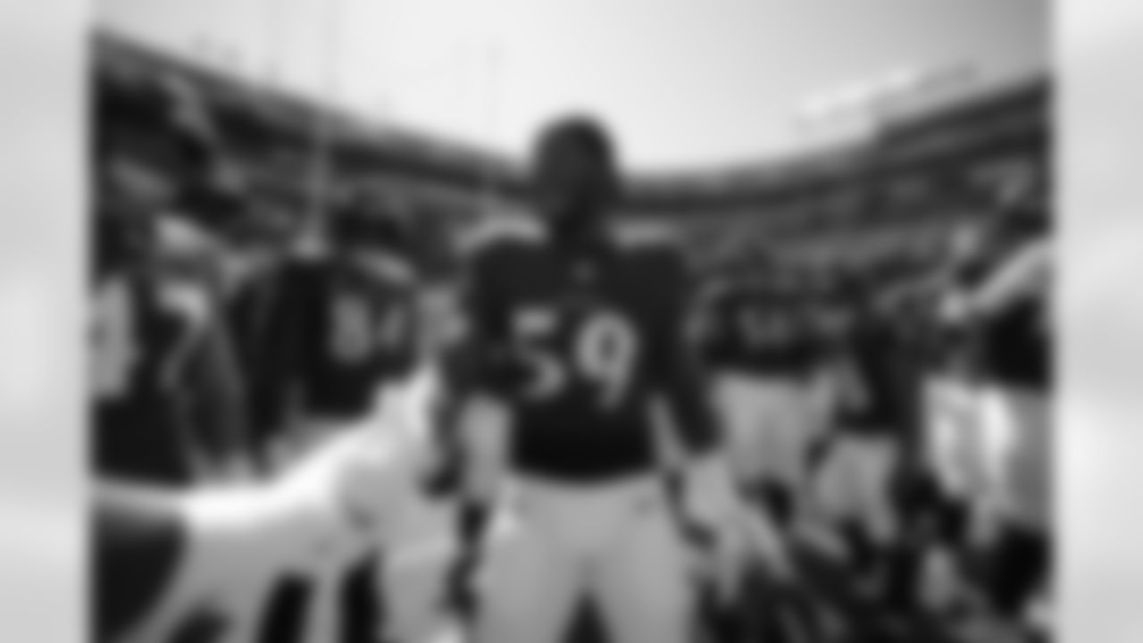 OLB Malik Hamm