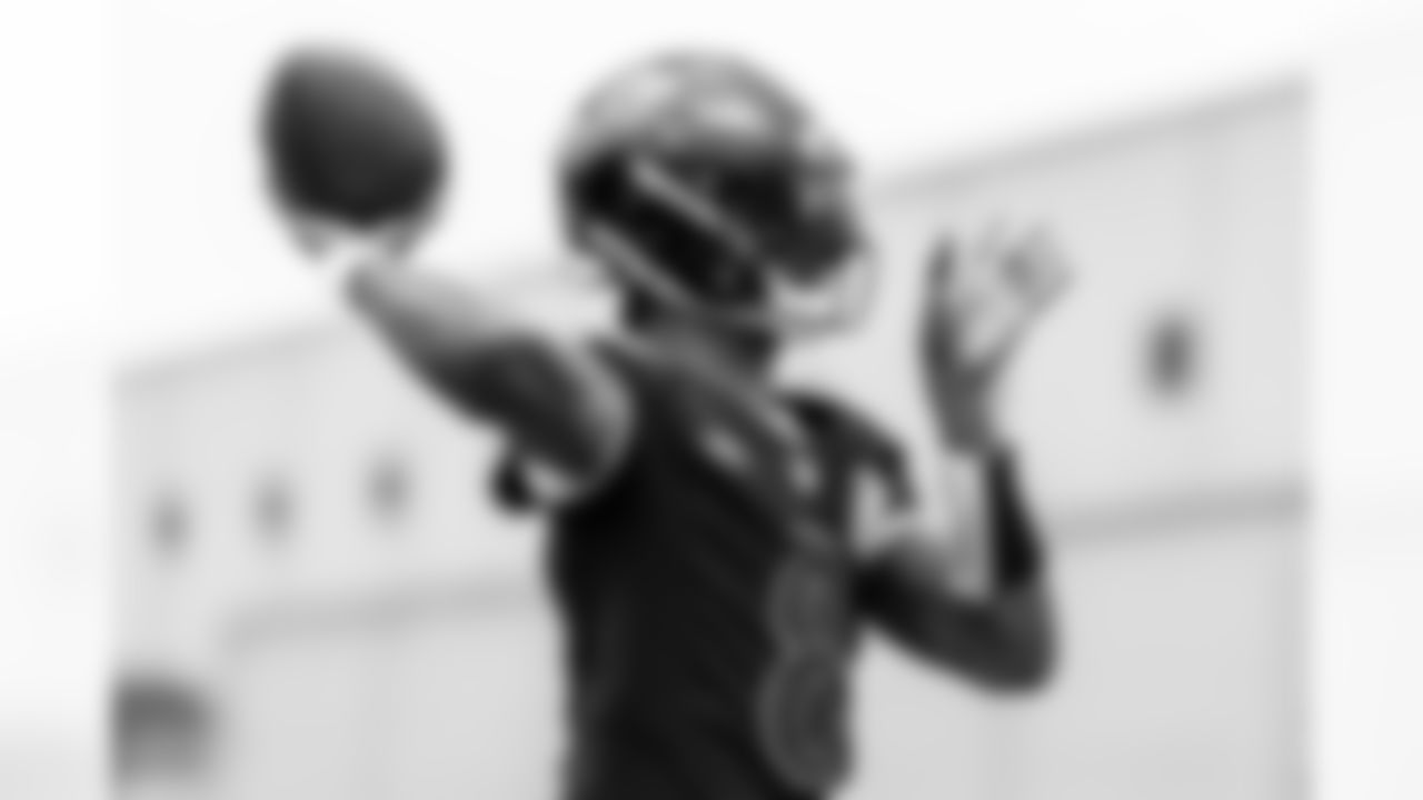 QB Lamar Jackson