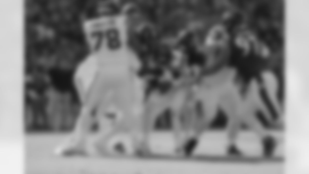 OLB Odafe Oweh