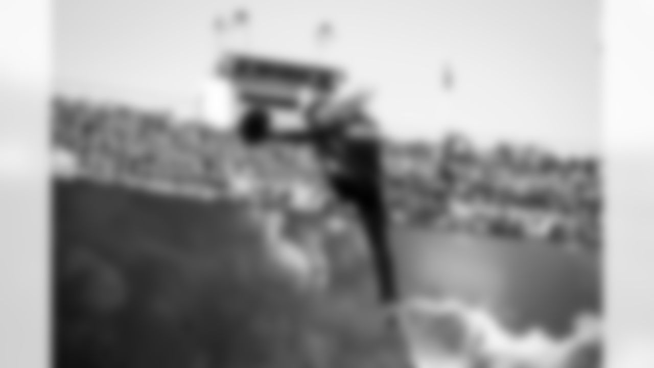 CHEER_WEB_120725-141