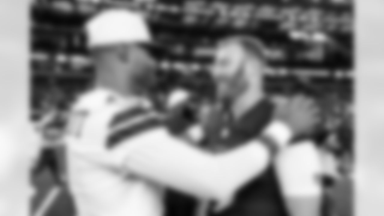 Cowboys QB Dak Prescott (left) & QB Cooper Rush (right)