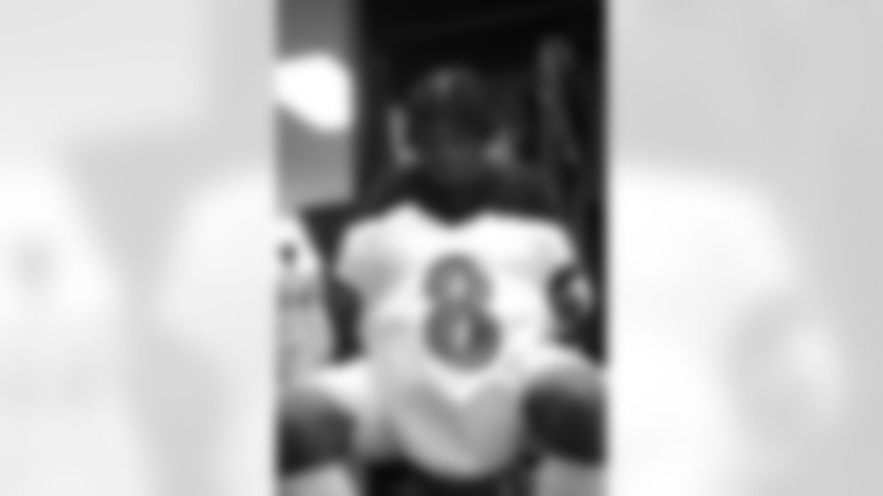 QB Lamar Jackson