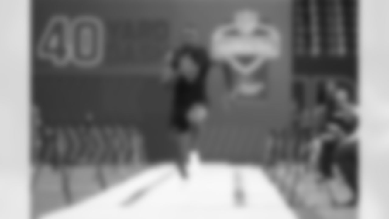 RB Mike Washington Jr., Arkansas
Washington ran the fastest 40-yard dash among running backs at 4.33 seconds. Washington played his first three years at Buffalo before playing one season at New Mexico State and Arkansas. His best season was his last, when he had 1,070 rushing yards and eight touchdowns.