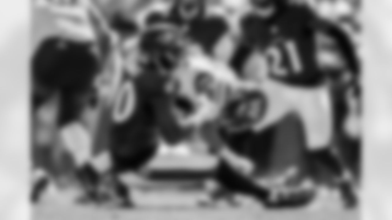 OLB David Ojabo