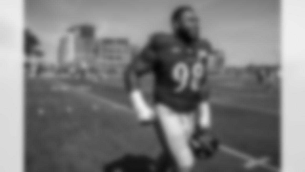 DT Travis Jones