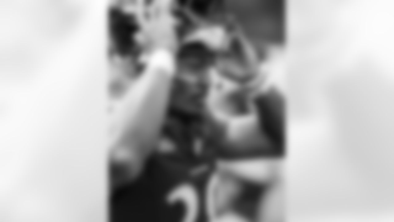 RB Chris Collier