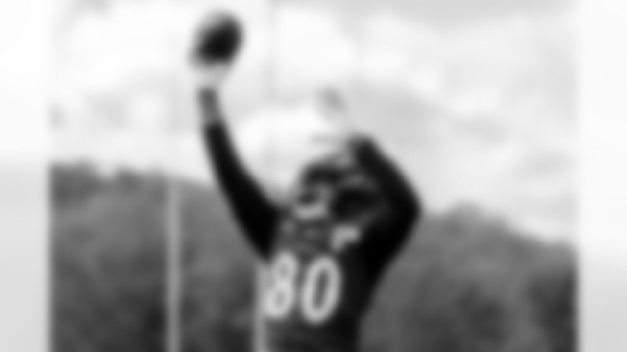 TE Isaiah Likely