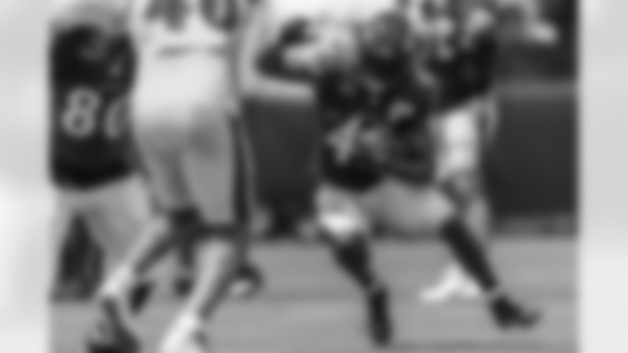 RB Justice Hill