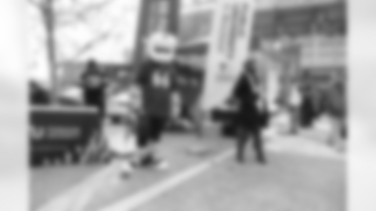 20251207_Baltimore Ravens_Corporate Sponsorships_ccj__6159