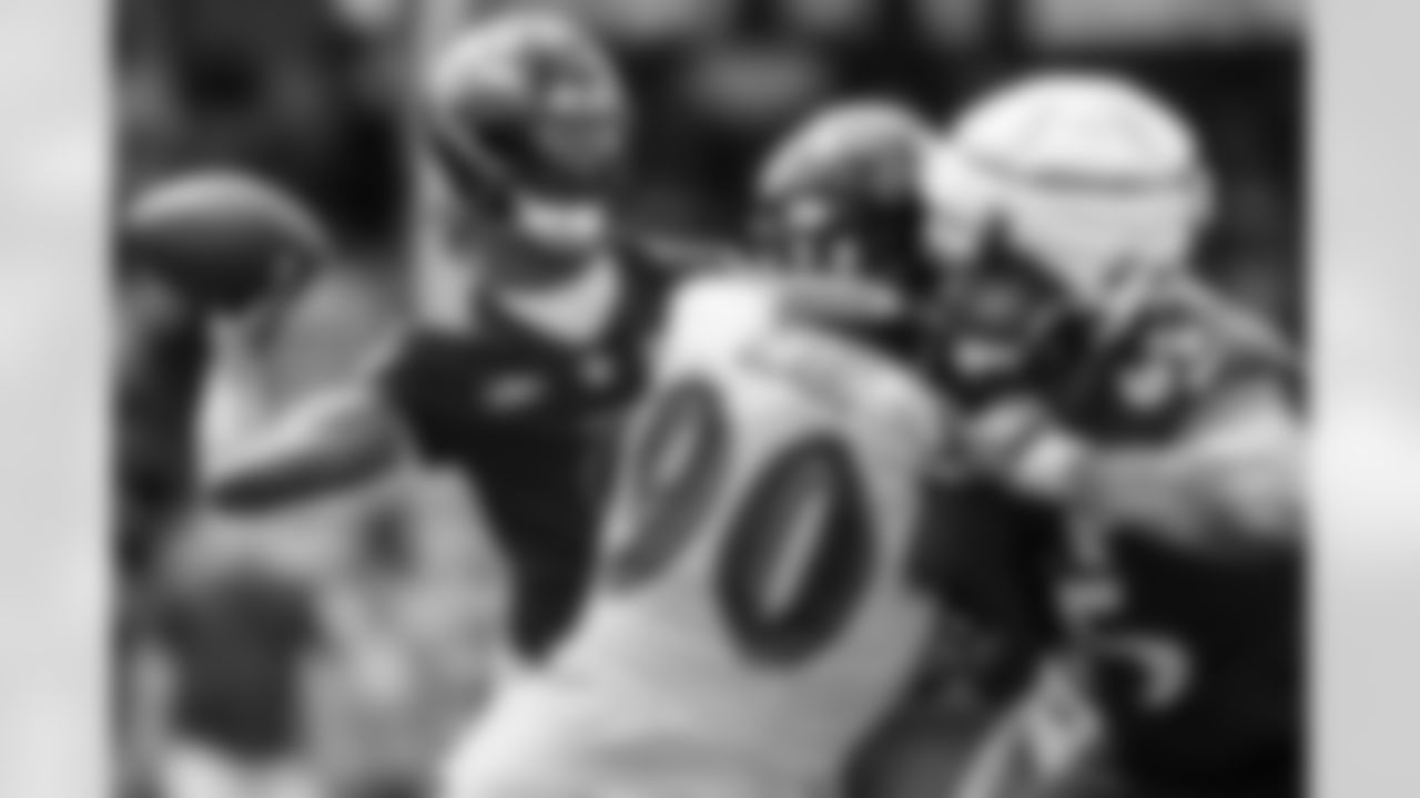 QB Lamar Jackson
