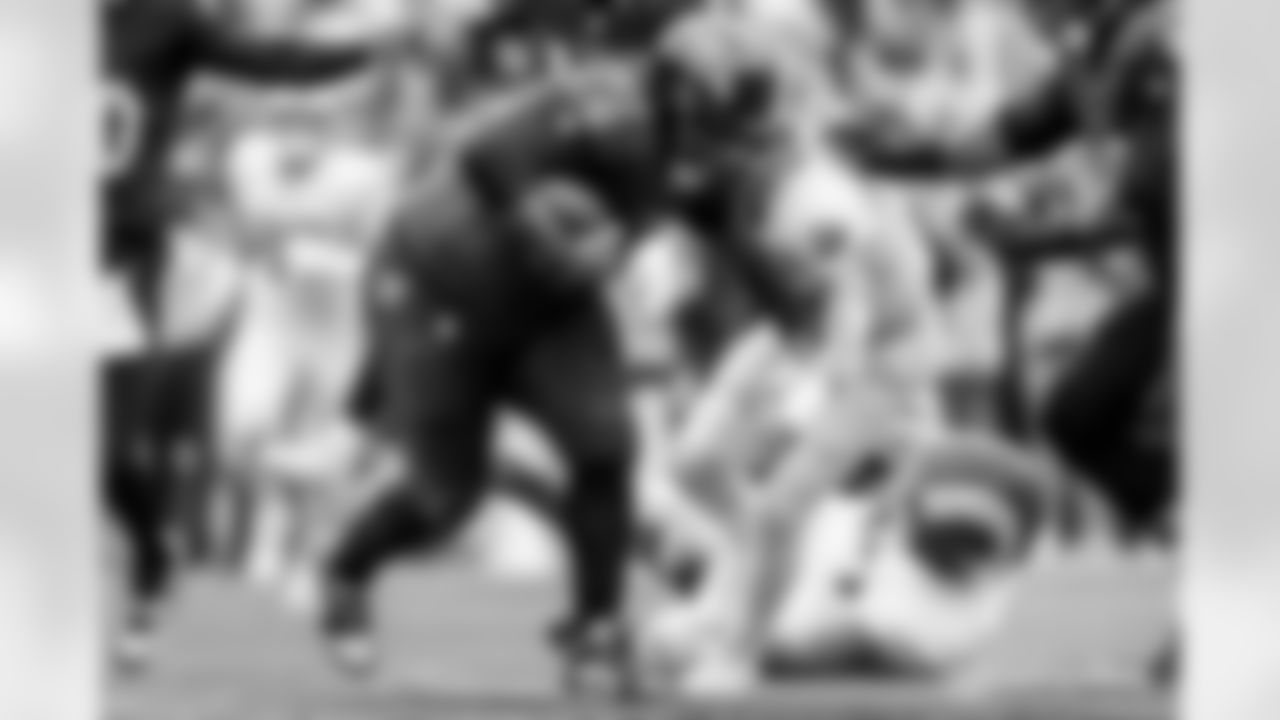 DL John Jenkins