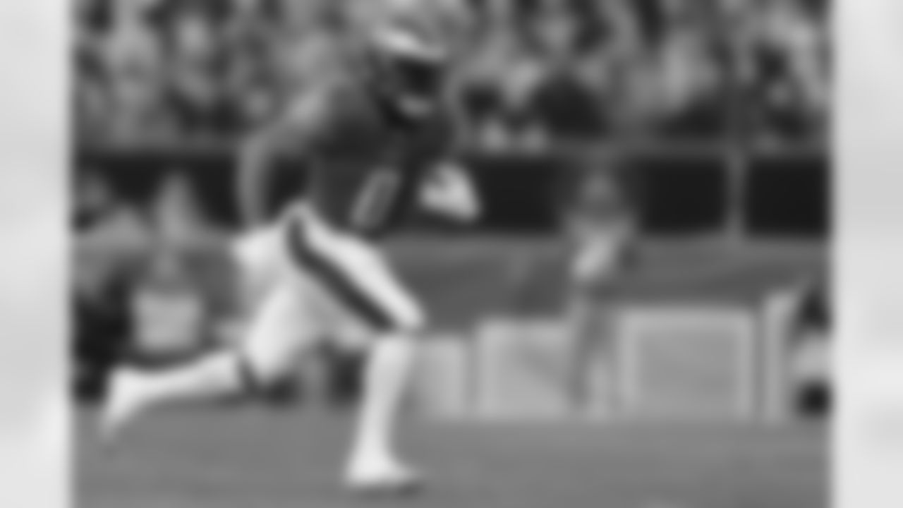 RB D'Andre Swift, Eagles
After being acquired in a trade with Detroit, Swift stepped up in his debut as a lead back, topping 1,000 rushing yards in Philadelphia. The 25-year-old back averaged 4.6 yards per carry and was a threat as a receiver too.