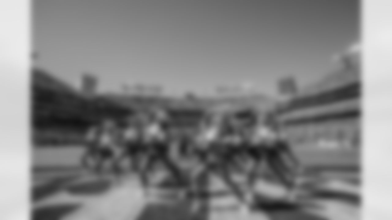 Cheer_WEB_100525-132