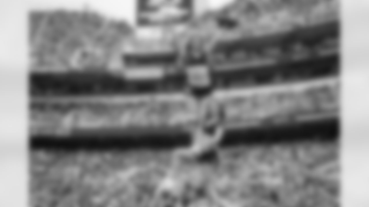 CHEER_WEB_101225-143