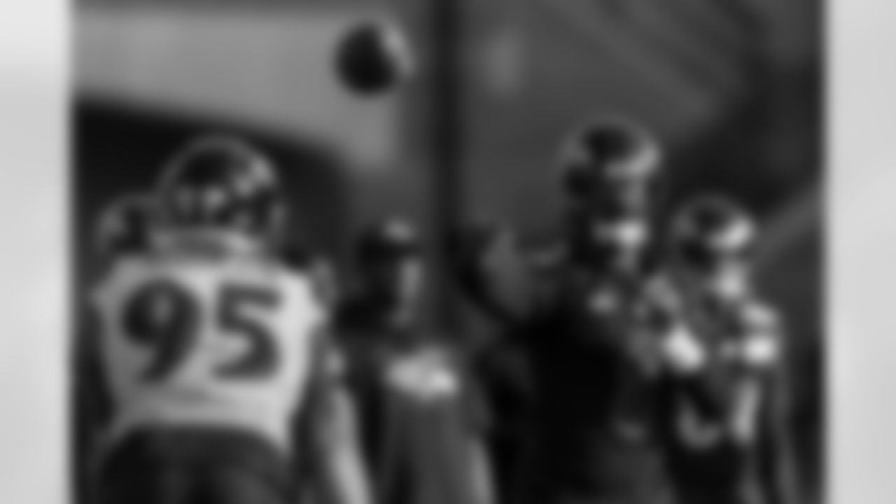 QB Lamar Jackson