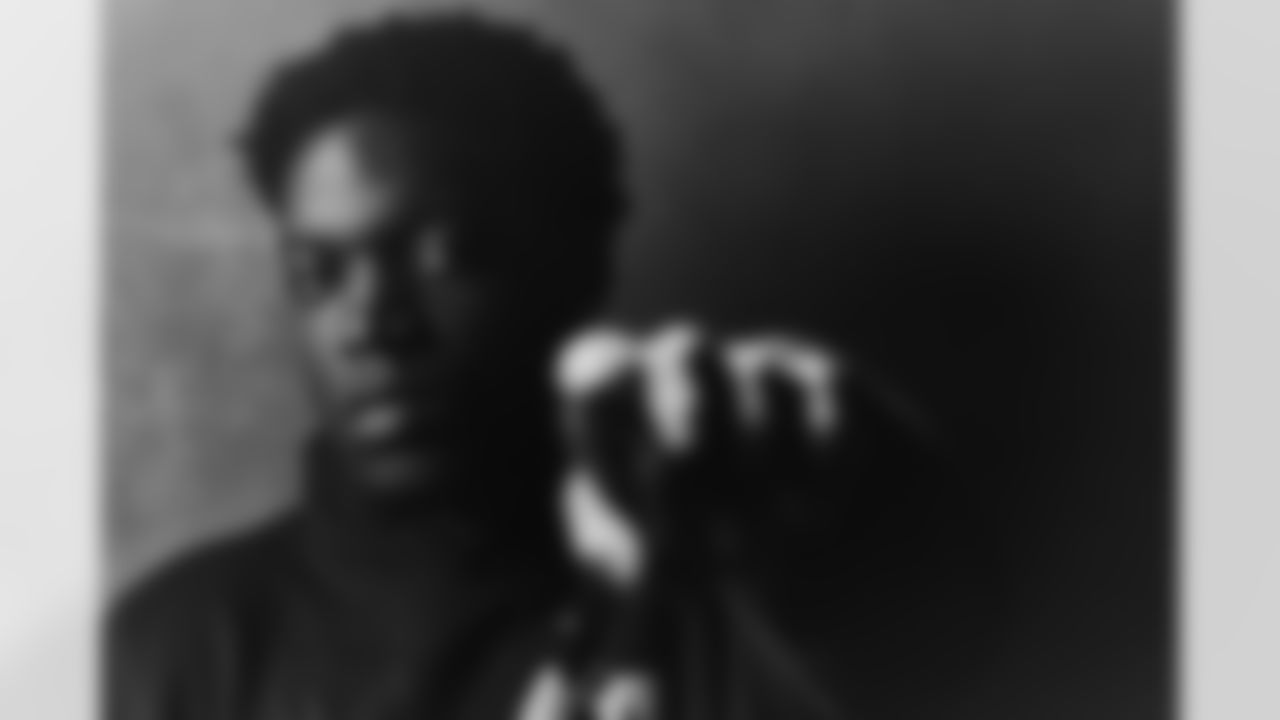 OLB Adisa Isaac