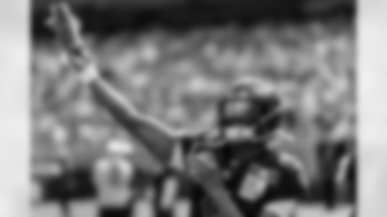 QB Lamar Jackson