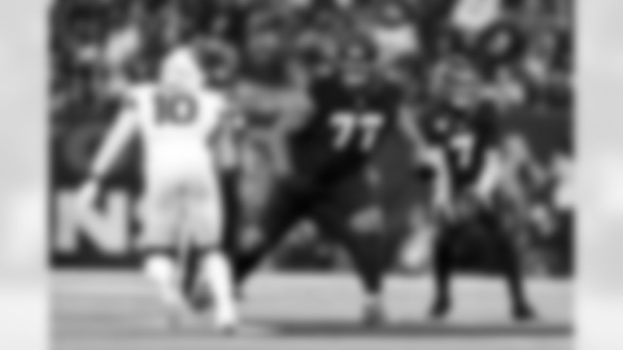 T Trent Brown, Houston Texans