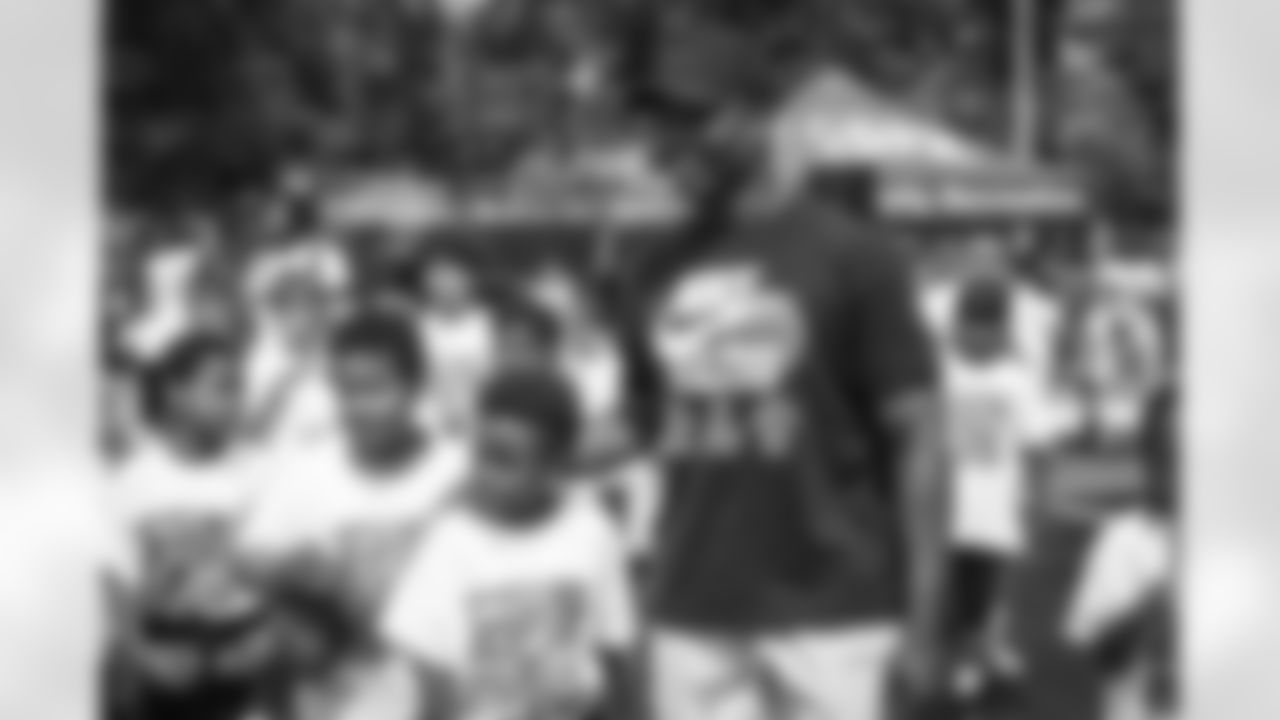 06172023 Terry McLaurin Football Camp KC33162