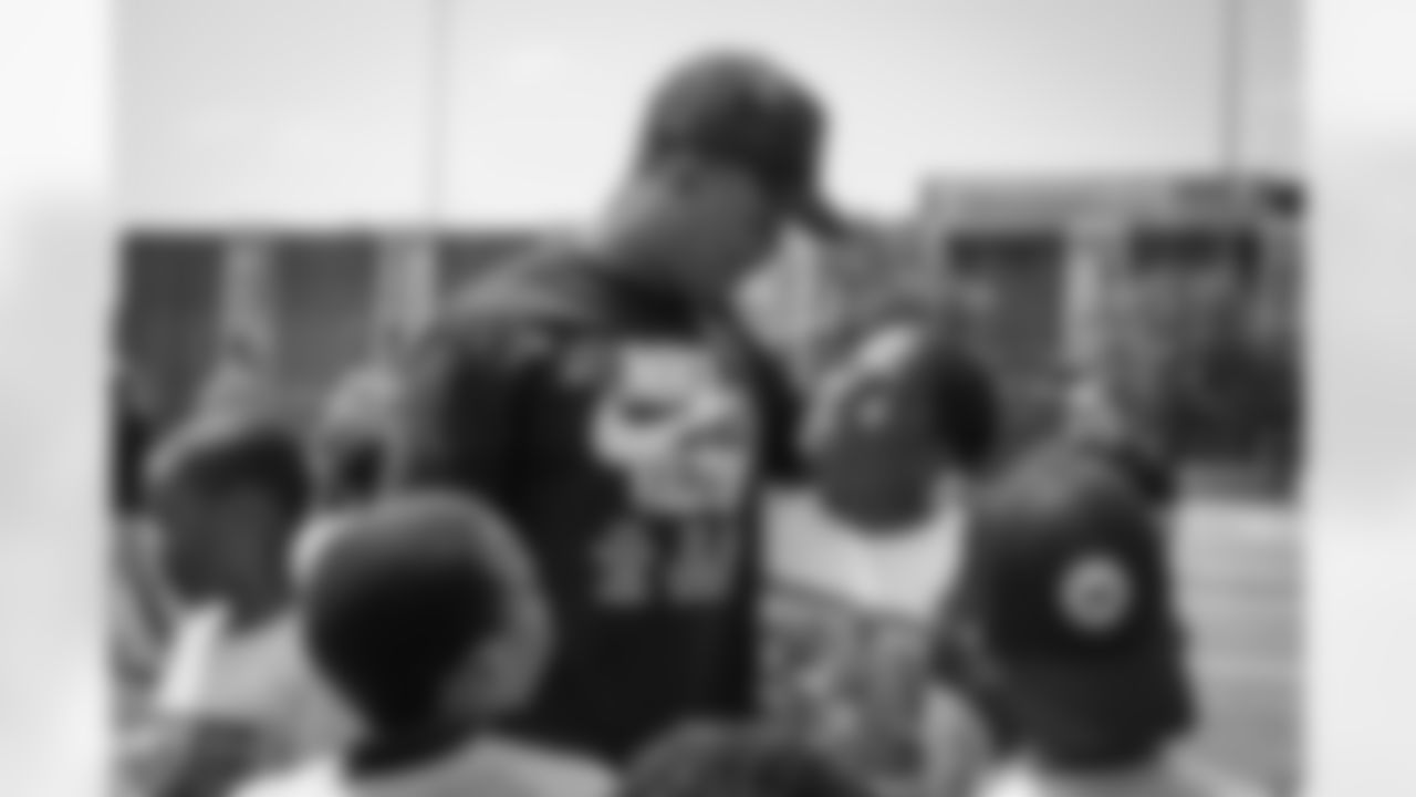 06172023 Terry McLaurin Football Camp KC33165