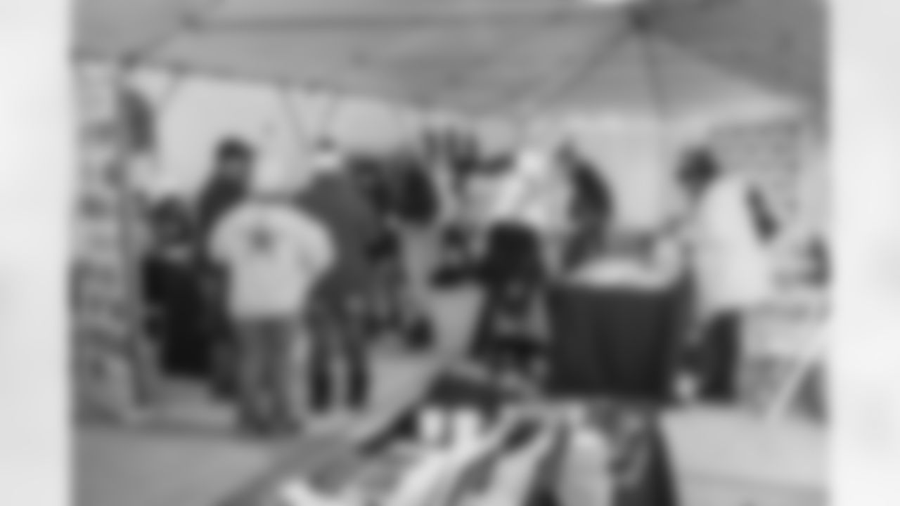 WOWMarket50016
