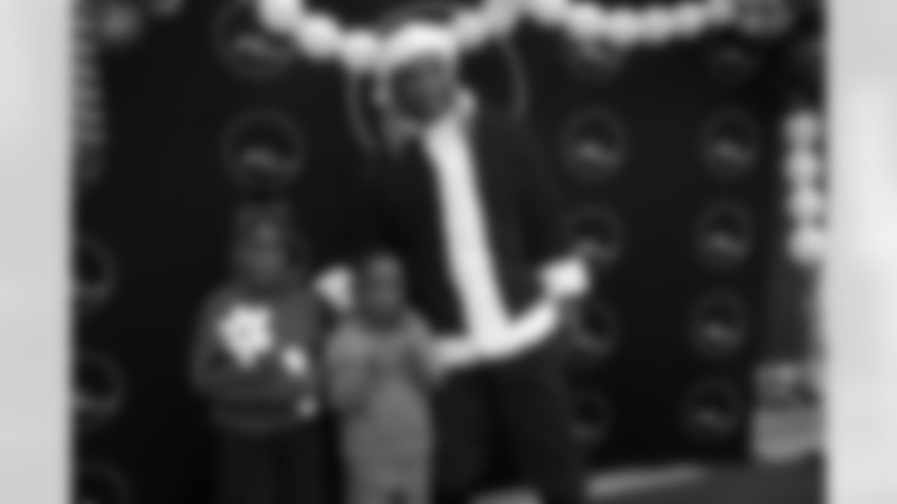 New Orleans Saints safety Justin Reid and his foundation JReid InDeed hosted his "Just-In-Time for the Holidays" community event at the Giving Hope Community Center. Reid spent the evening giving back to local families, spreading holiday cheer and supporting the community through gifts and engagement ahead of the holiday season.