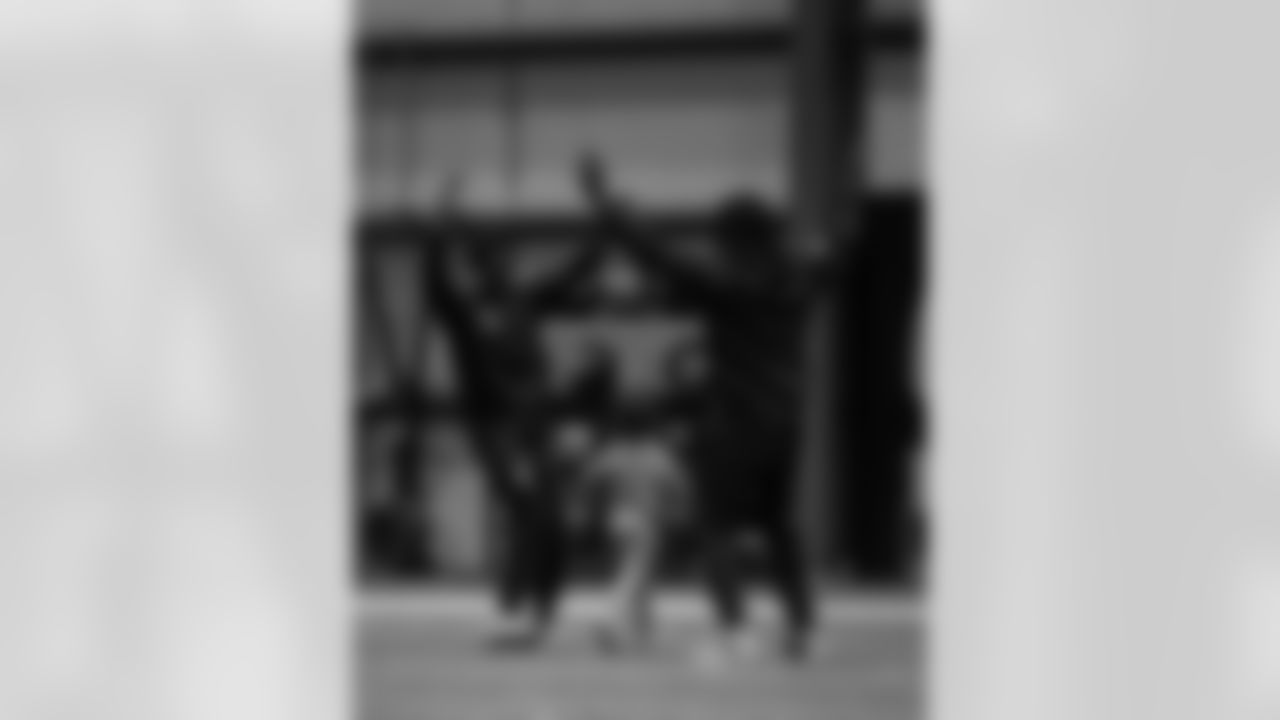 The New Orleans Saints hosted a football camp for 50 local youth alongside HBCU Legacy Bowl players at the Ochsner Sports Performance Center on Wednesday, Feb. 18, 2025. The clinic featured Saints legend Greg Fassitt, who was in attendance to speak with each HBCU Legacy Bowl team.