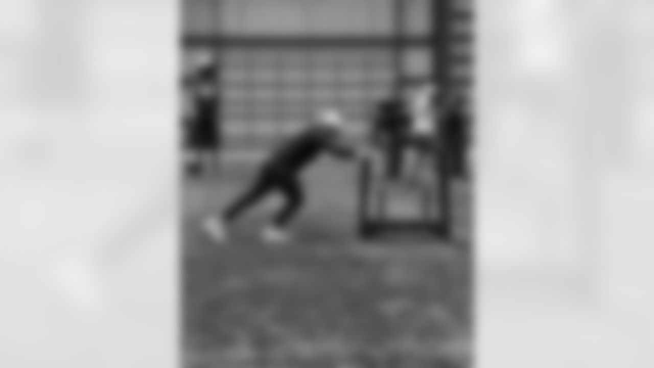 New Orleans Saints and Verizon hosted an MVP community workout with Saints legends Devery Henderson, Garrett Hartley, and Michael Lewis at the Ochsner Sports Performance Center on Wednesday, Nov. 19, 2025.