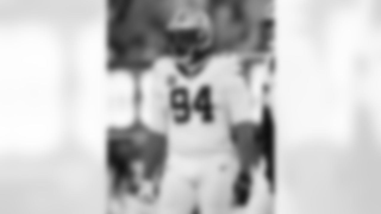 DE Cameron Jordan (94) in action during the New Orleans Saints game against the New York Giants for Week 14 of the 2024 NFL Season on Dec. 8, 2024 at MetLife Stadium.