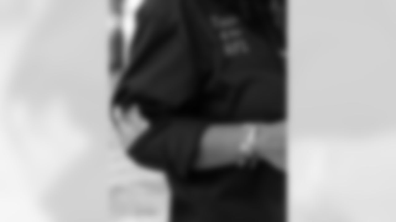 New Orleans Saints linebacker Demario Davis and his wife, Tamela's Devoted Dreamers Foundation hosted the annual "Dinner with the Davises" event at the Boys and Girls Club Gretna on Nov. 18, 2025.