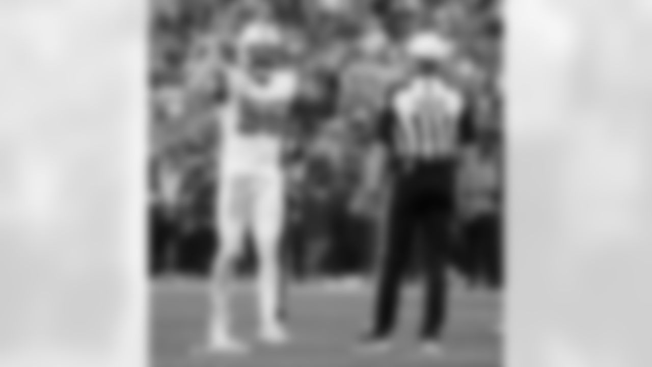 Check out the game action photos from the New Orleans Saints game against the Carolina Panthers for Week 10 of the 2025 NFL season on Nov. 9, 2025 at Bank of America Stadium.