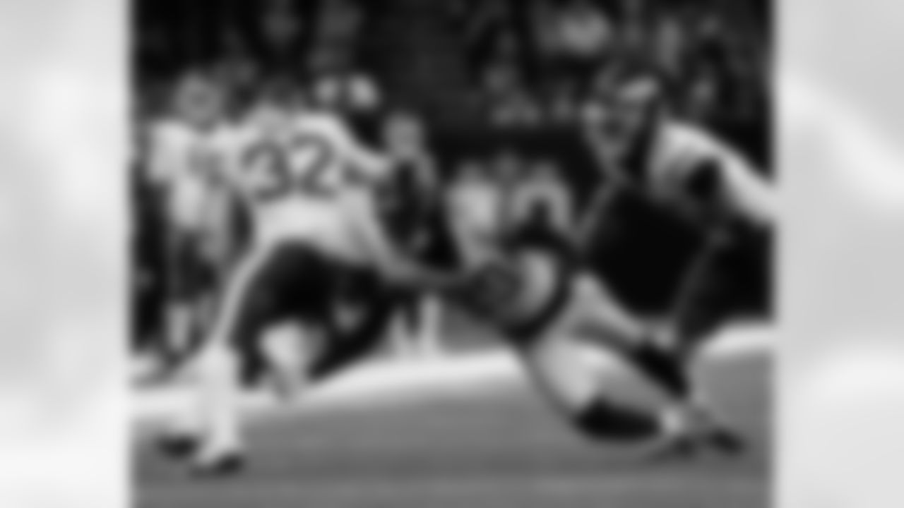 Check out the game action photos from the New Orleans Saints game against the New York Jets for Week 16 of the 2025 NFL season on Dec. 21, 2025 at the Caesars Superdome.