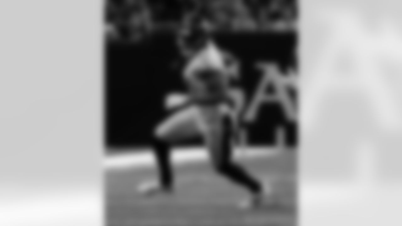 Check out the game action photos from the New Orleans Saints game against the New York Jets for Week 16 of the 2025 NFL season on Dec. 21, 2025 at the Caesars Superdome.