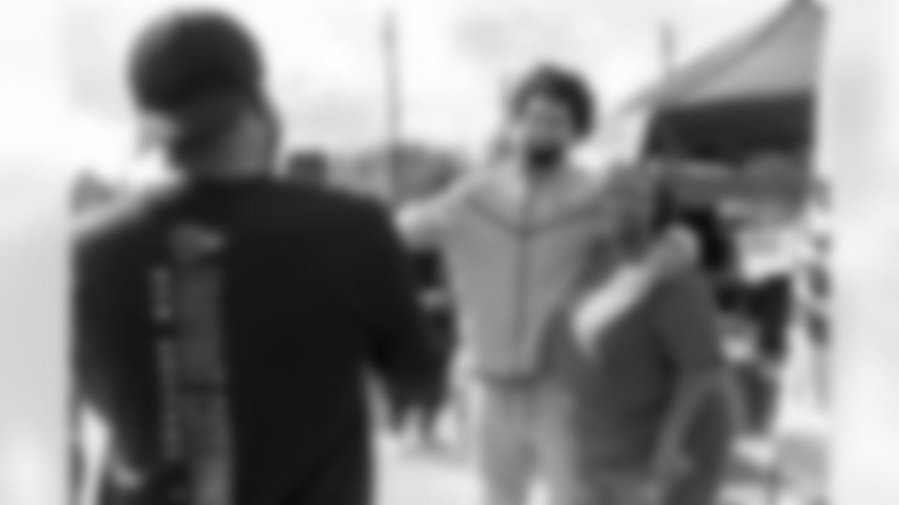 Chris Olave and The Olave Family Foundation volunteered with Lighthouse Nola and Second Harvest Food Bank for their Thanksgiving turkey drive through on Nov. 25, 2025.