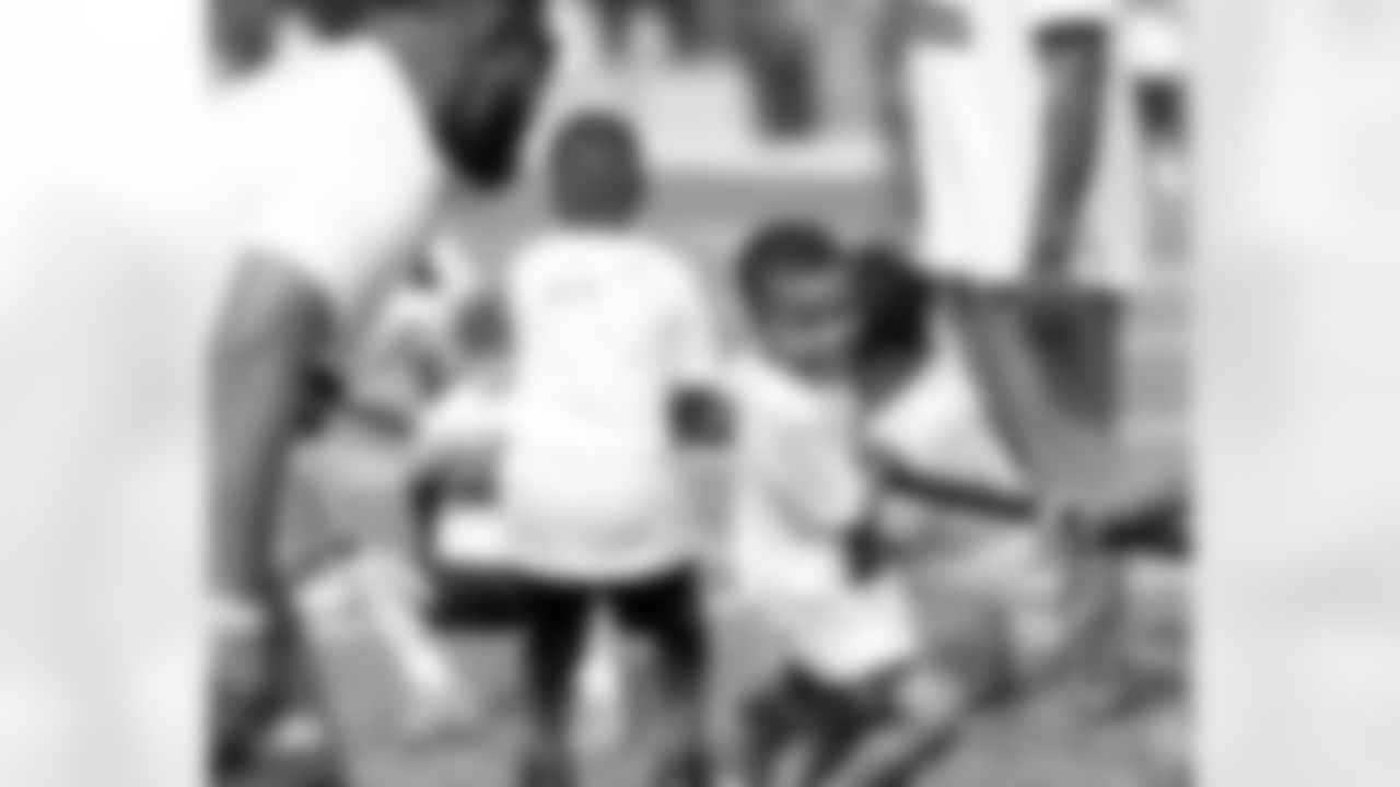New Orleans Saints running back Clyde Edwards-Helaire hosted his first youth football camp of the year for 250 young athletes at Elite Training Academy in Baton Rouge on Saturday, April 19, 2025.