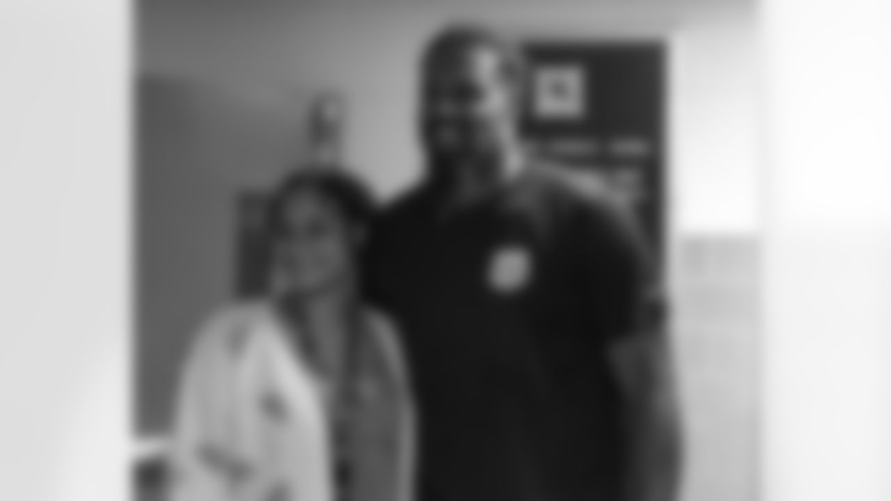 New Orleans Saints defensive end Cameron Jordan visited students at St. Stephen Catholic School on Monday, Sept. 16, 2024.