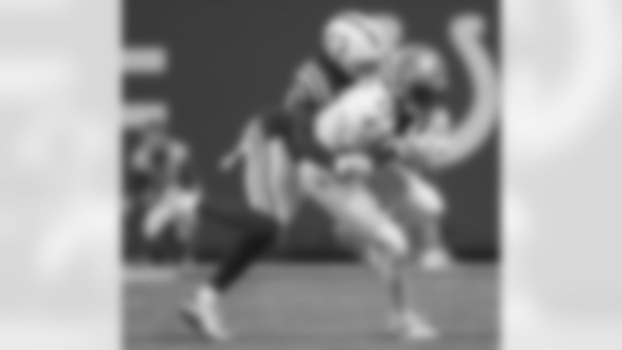 Check out photos of New Orleans Saints wide receiver Michael Thomas in action throughout the 2023 NFL season.