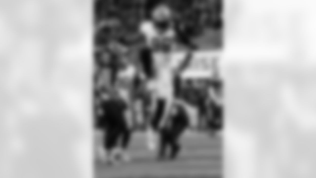 Check out the game action photos from the New Orleans Saints game against the Atlanta Falcons for Week 18 of the 2025 NFL season on Jan. 4, 2026 at Mercedes-Benz Stadium.