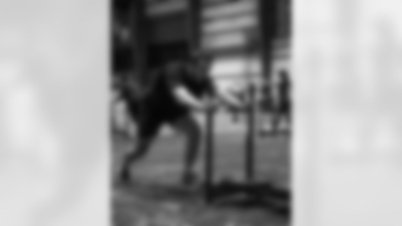 New Orleans Saints and Verizon hosted an MVP community workout with Saints legends Devery Henderson, Garrett Hartley, and Michael Lewis at the Ochsner Sports Performance Center on Wednesday, Nov. 19, 2025.