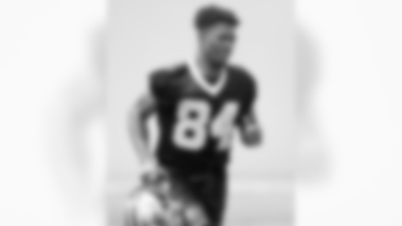 New Orleans Saints players participate in Day 2 of 2025 Saints Minicamp at the Ochsner Sports Performance Center on Wednesday, June 11, 2025.
