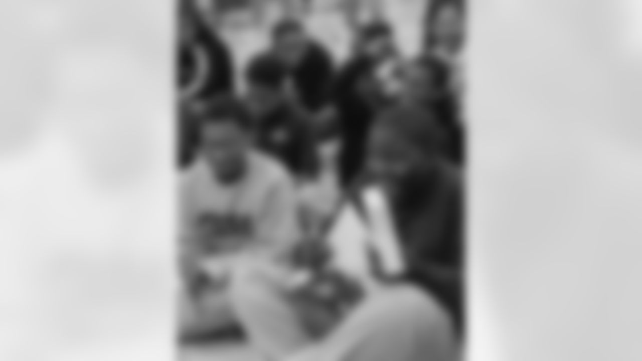 New Orleans Saints safety Terrell Burgess delivered 40 Sony headphones to 6th and 7th grade students at Good Shepherd School on Tuesday, Dec. 16, 2025, in partnership with The 18th Ward. The donation was part of Burgess' own community initiative to bring holiday cheer to students ahead of the holiday season.