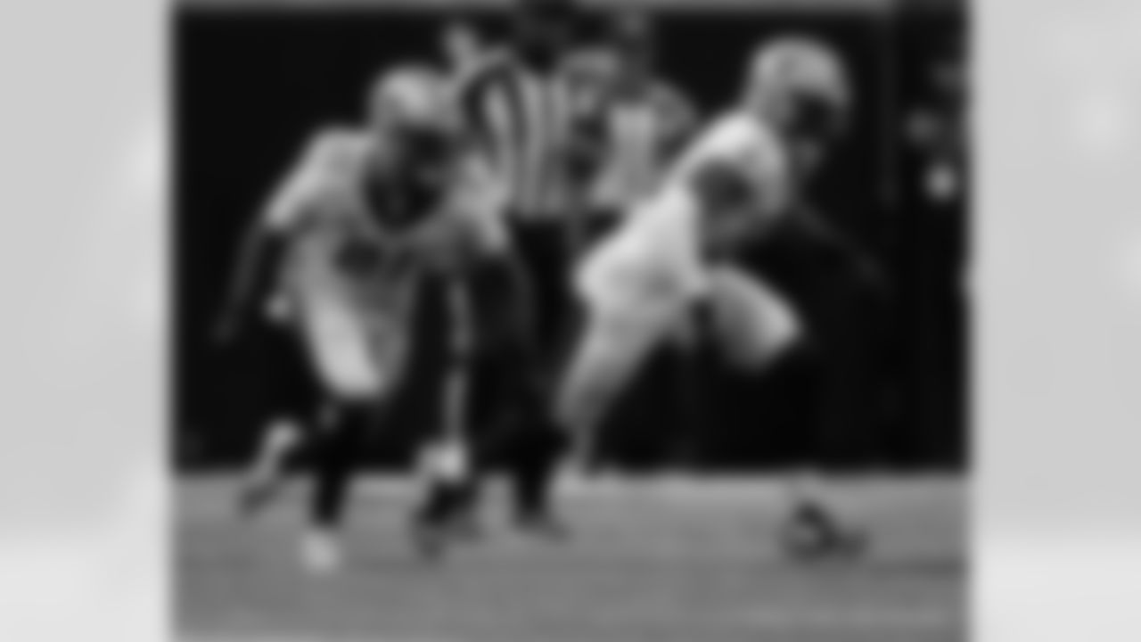 Check out the game action photos from the New Orleans Saints game against the Atlanta Falcons for Week 18 of the 2025 NFL season on Jan. 4, 2026 at Mercedes-Benz Stadium.