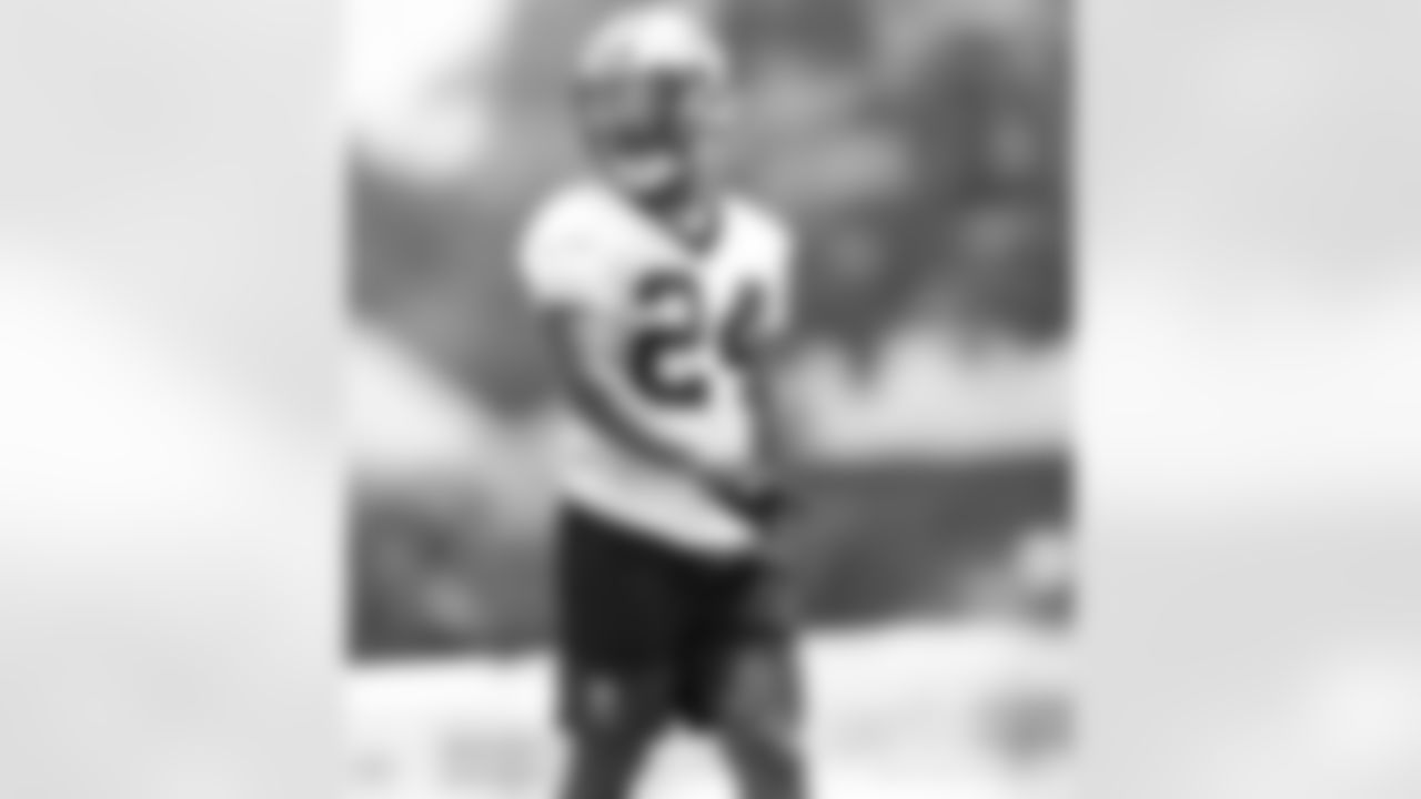 New Orleans Saints players participate in Day 1 of 2025 Saints Minicamp at the Ochsner Sports Performance Center on Tuesday, June 10, 2025.