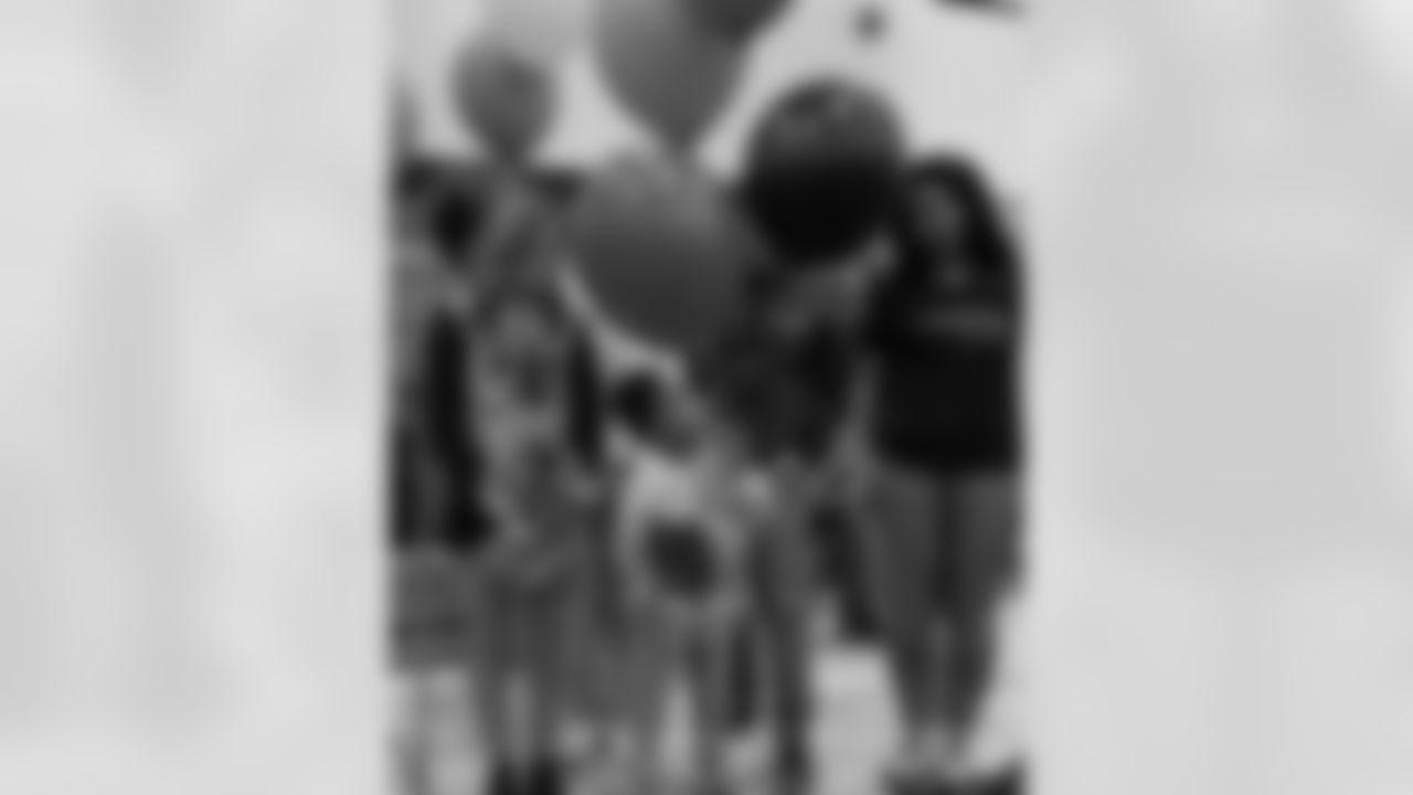 New Orleans Saints legend Devery Henderson joined LA Blue for a meal packing event for the local community, honoring the legacy of Martin Luther King Jr., on January 19, 2026.