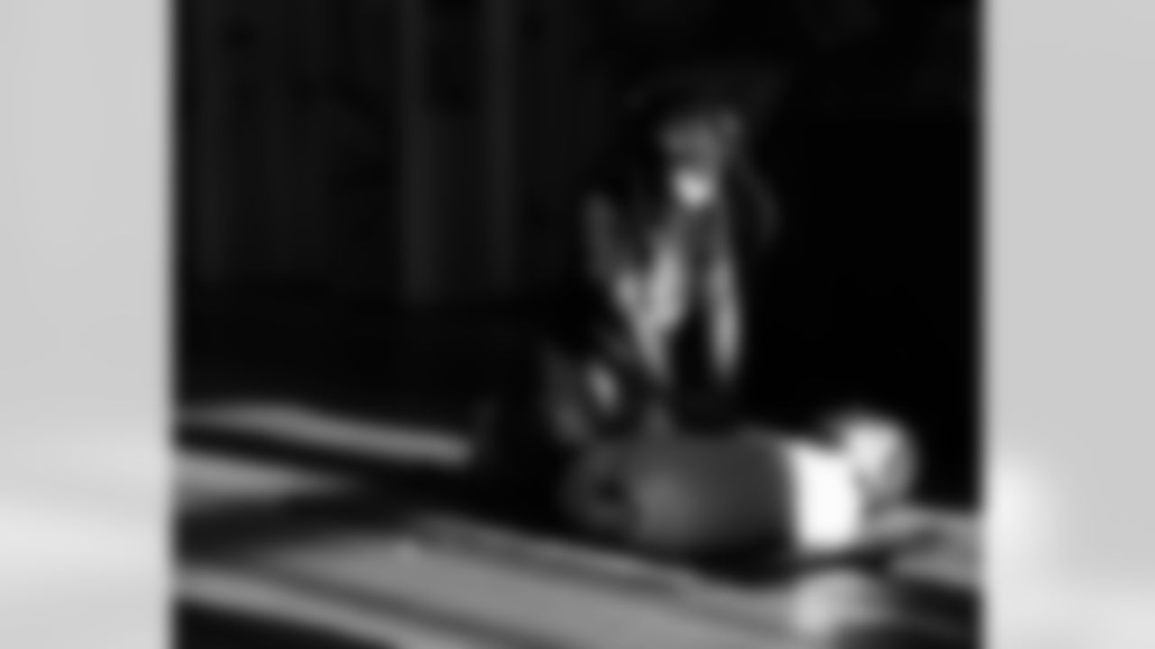 New Orleans Saints linebacker Demario Davis and his wife, Tamela's Devoted Dreamers Foundation hosted the annual "Dinner with the Davises" event at the Boys and Girls Club Gretna on Nov. 18, 2025.