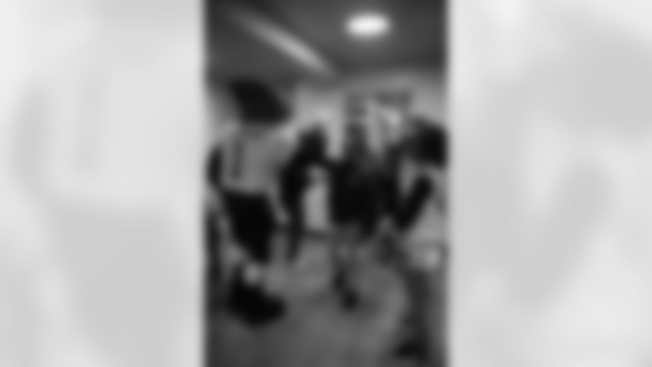 New Orleans Saints defensive back Jonas Sanker joined the Saints Cheer Krewe, Sir Saint and Coca-Cola for a water donation event, supporting a local Boys & Girls Club on December 9, 2025.