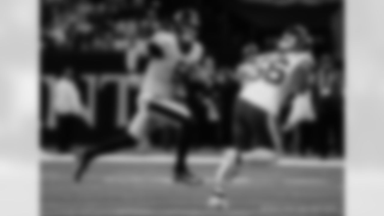 Check out the game action photos from the New Orleans Saints game against the New York Jets for Week 16 of the 2025 NFL season on Dec. 21, 2025 at the Caesars Superdome.