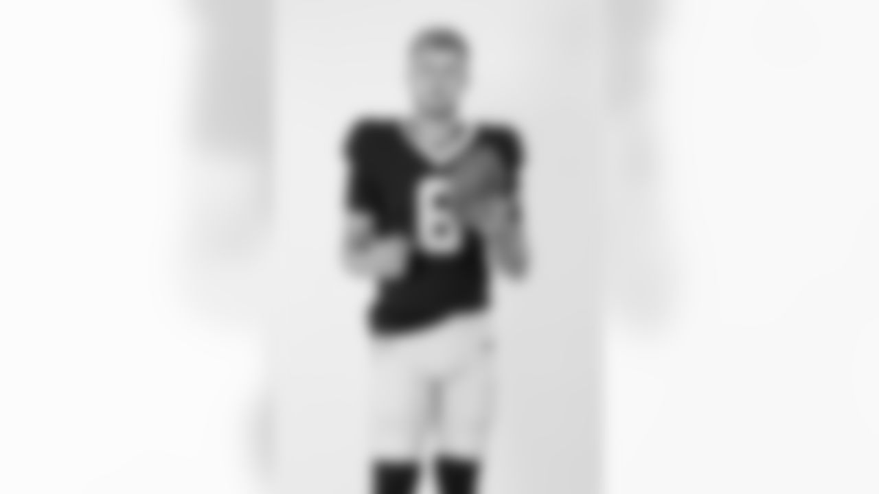 New Orleans Saints quarterback Tyler Shough (6) poses for a portrait during the NFLPA Rookie Premiere on Saturday, May 17, 2025 in Thousand Oaks, Calif. (Ben Liebenberg/NFL)